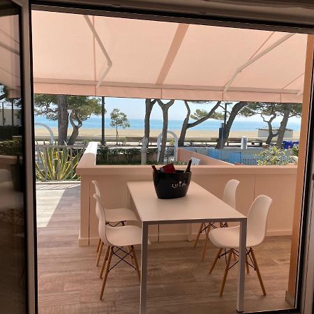 Appartamento Fronte Mare Villa Lory لينانو سابيادورو المظهر الخارجي الصورة