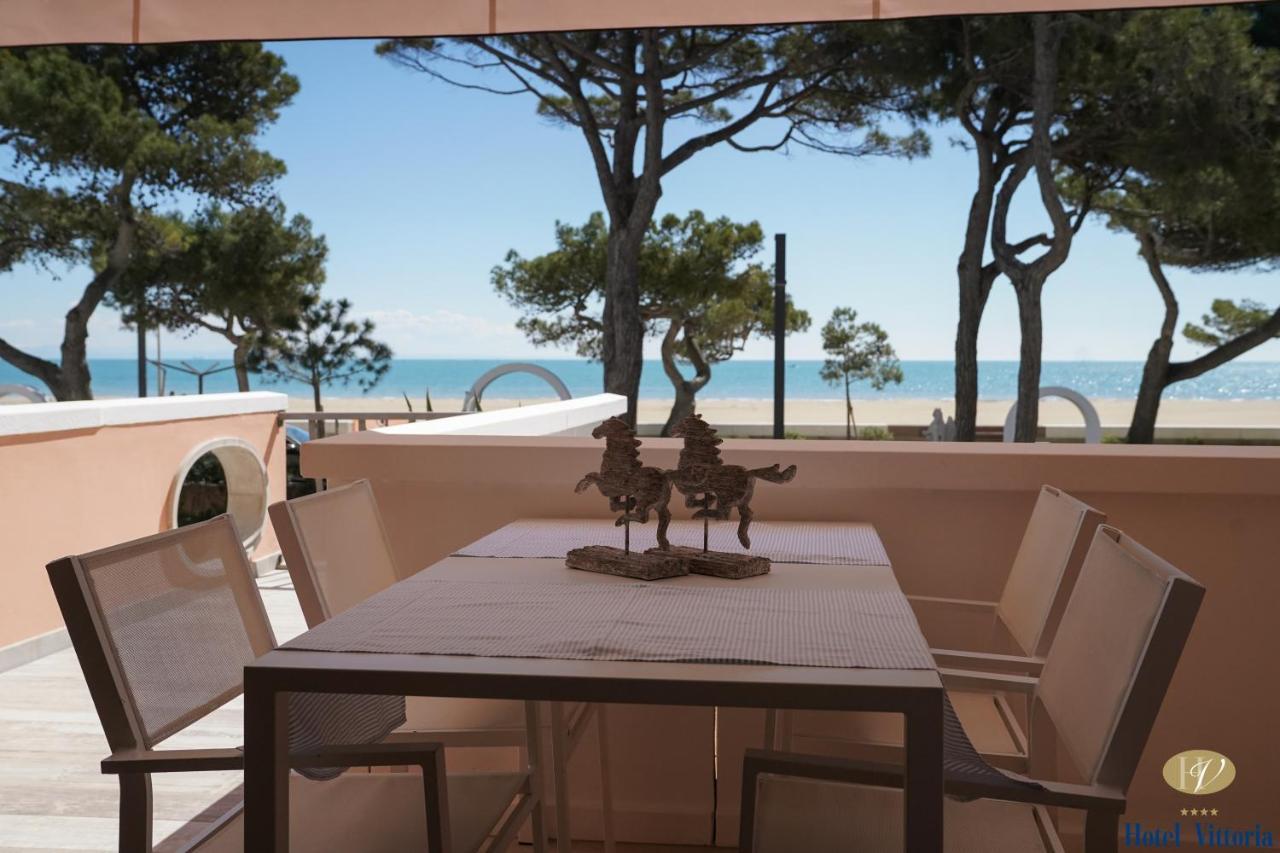 Appartamento Fronte Mare Villa Lory لينانو سابيادورو المظهر الخارجي الصورة
