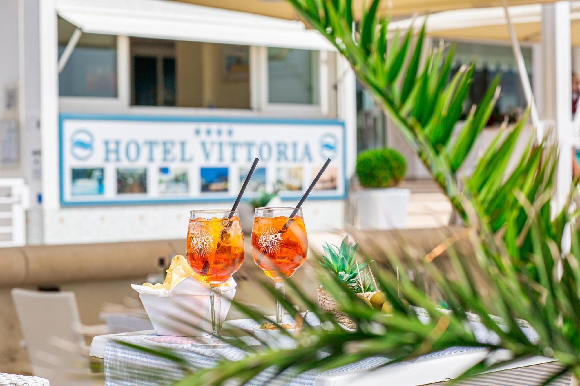 Appartamento Fronte Mare Villa Lory لينانو سابيادورو المظهر الخارجي الصورة